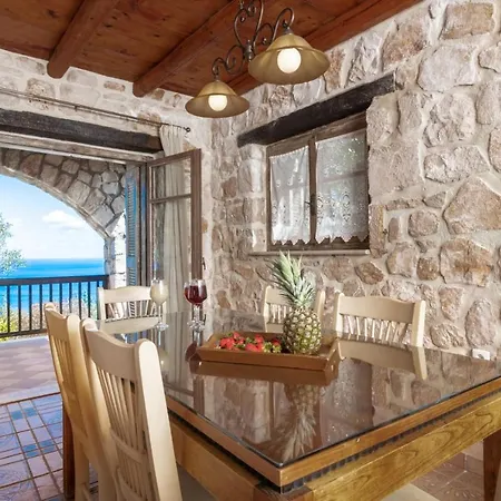 Strofilia Authentic *