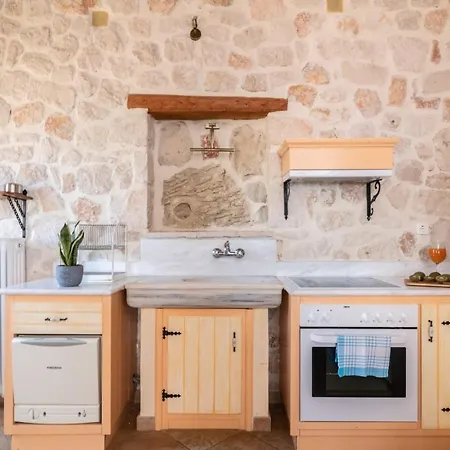 Strofilia Authentic Ferienhaus