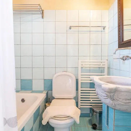 Strofilia Authentic * Skinária