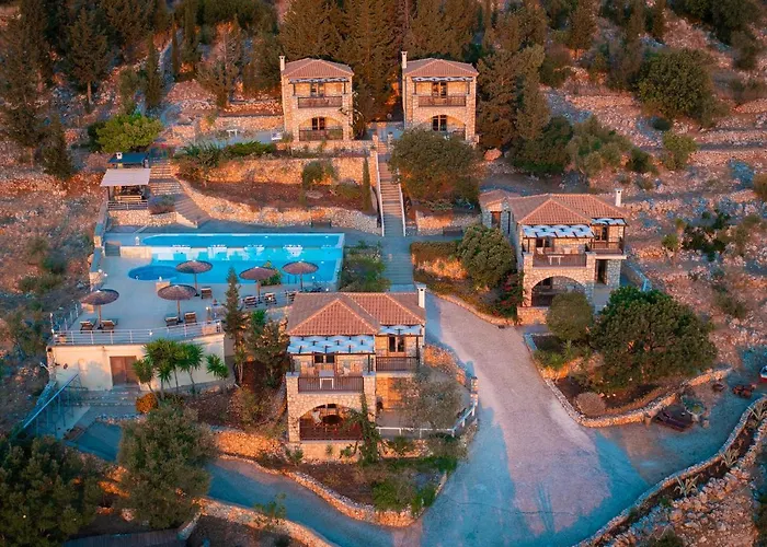 Ferienhaus Strofilia Authentic Skinária