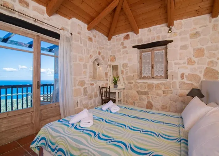 Strofilia Authentic Holiday home *