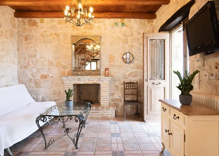 Holiday home Strofilia Authentic *