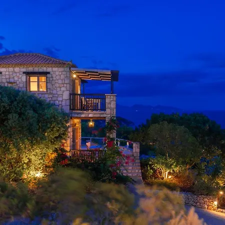 Strofilia Authentic * Skinária