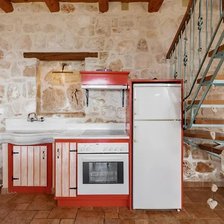 Strofilia Authentic Skinária