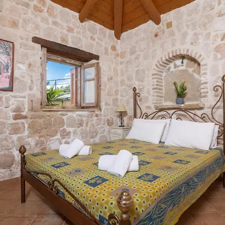 펜션 Strofilia Authentic